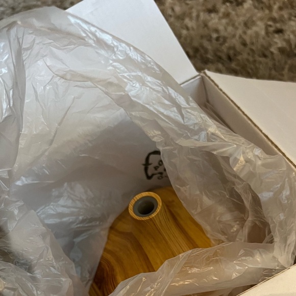 Victsing‎ ultrasonic essential oil diffuser - Picture 2 of 3